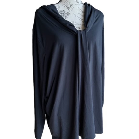 Jessica London - Picture 2 of 2